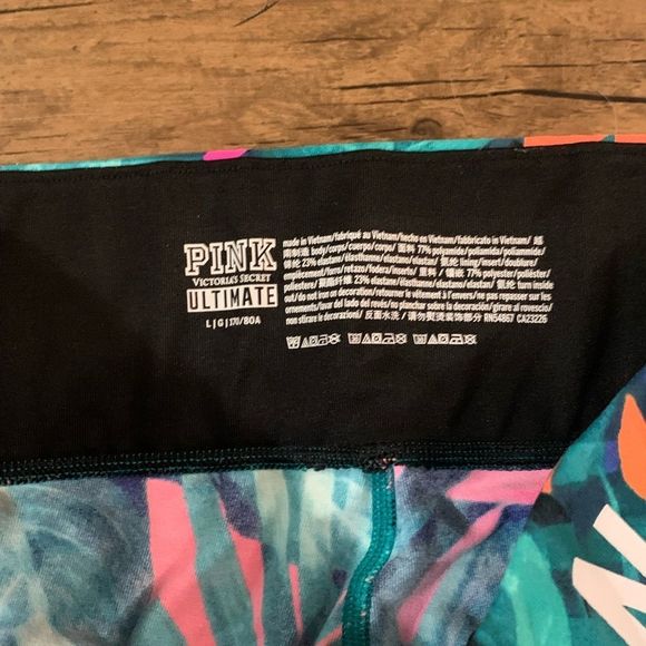 PINK VS TROPICAL FERN PRINT ULTIMATE LEGGINGS - Picture 6 of 10